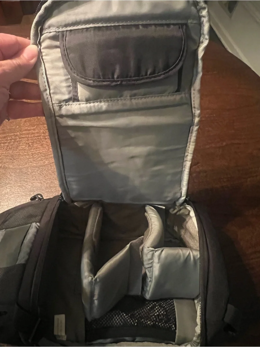 Lowepro Slingshot Sling Shot 100 AW All Weather Camera Bag Backpack Cushioned